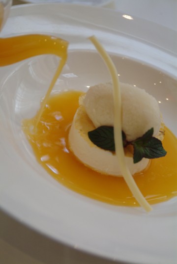 Orange dessert