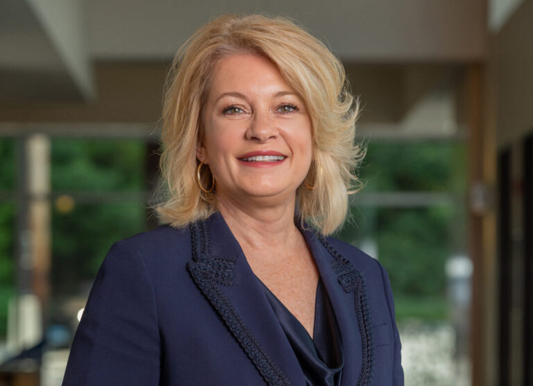 Mim Runey and JWU Guide Students to Careers for a Lifetime